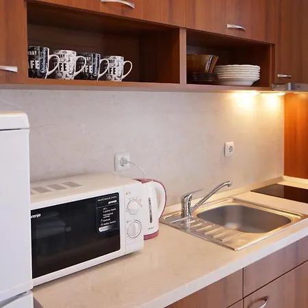 Apartcomplex In Viktorio 3 * سفيتي فلاس