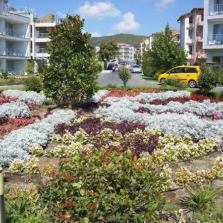 Apartcomplex In Viktorio 3 Appartement *